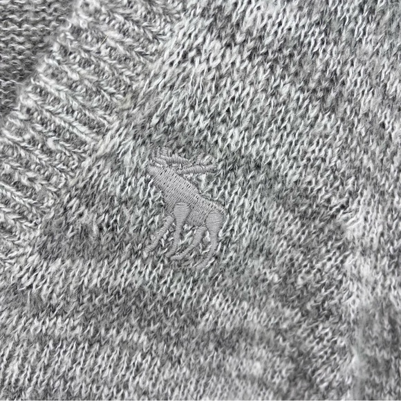 Abercrombie & Fitch Sweater - Picture 3 of 4